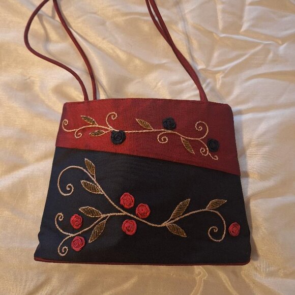 Embroidered Bag with Rosettes - Picture 2 of 2